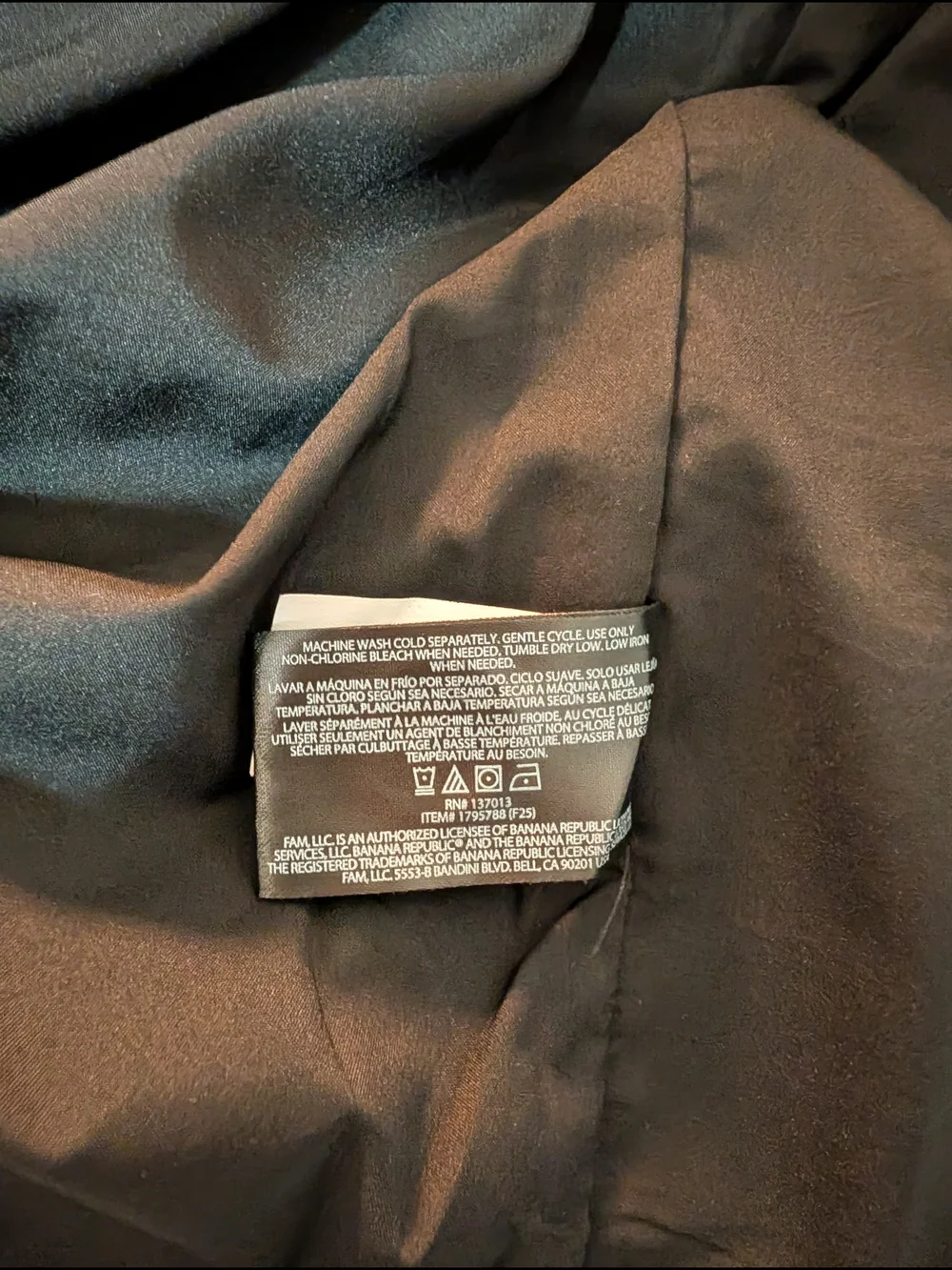 Banana Republic minimalist shirt